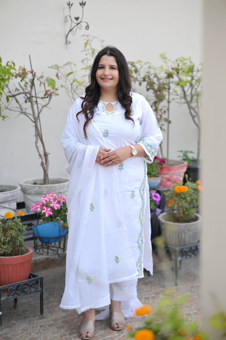 White Mul Chikankari Dupatta -Custom Made