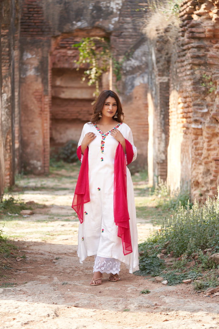 White Muslin Chikankari Kurta