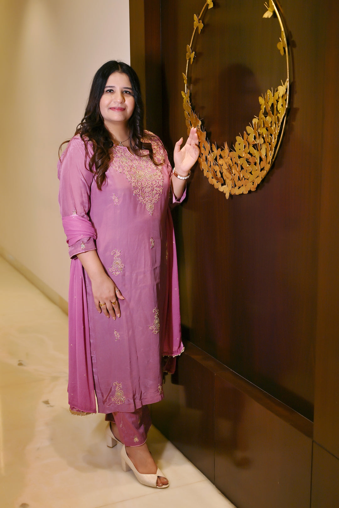 Mouve Hand Embroidered Suit Set-Custom Made