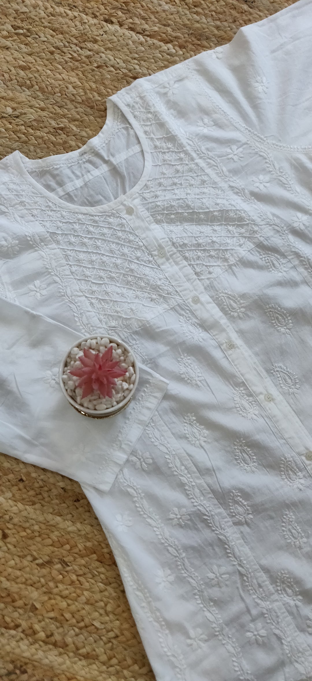 White Cotton Chikankari Short kurta