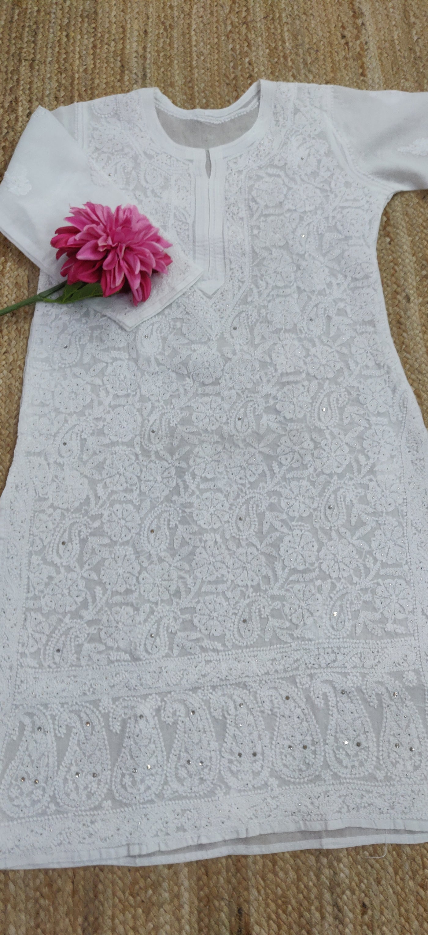 White Cotton Chikankari Kurta