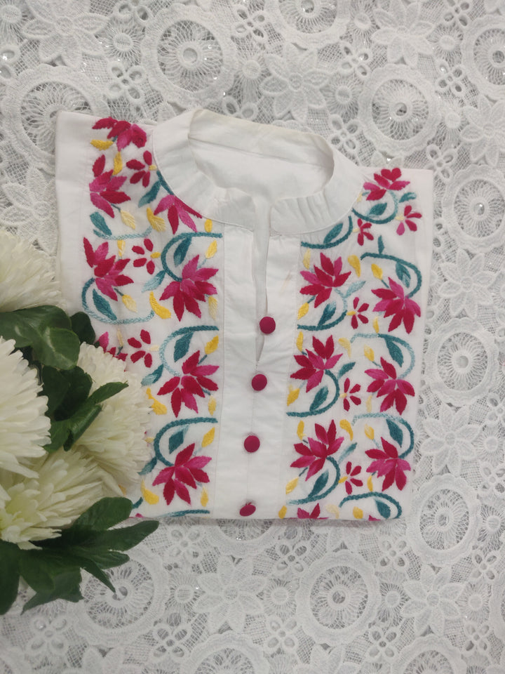 White Cotton Chikankari Short kurta
