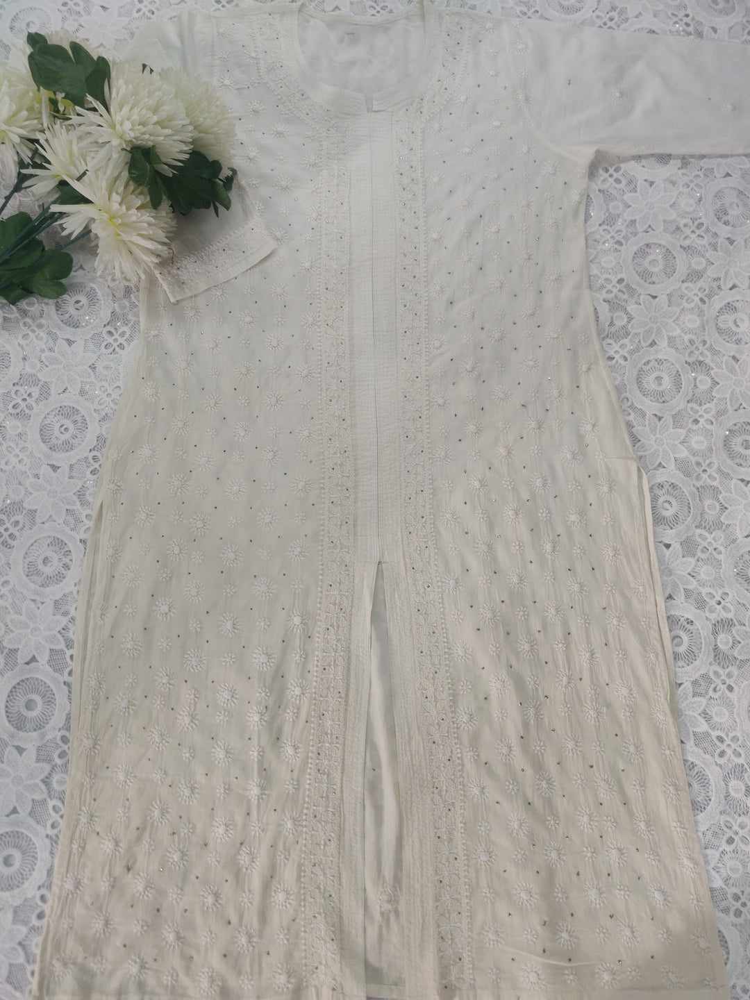 Off White Cotton Chikankari kurta