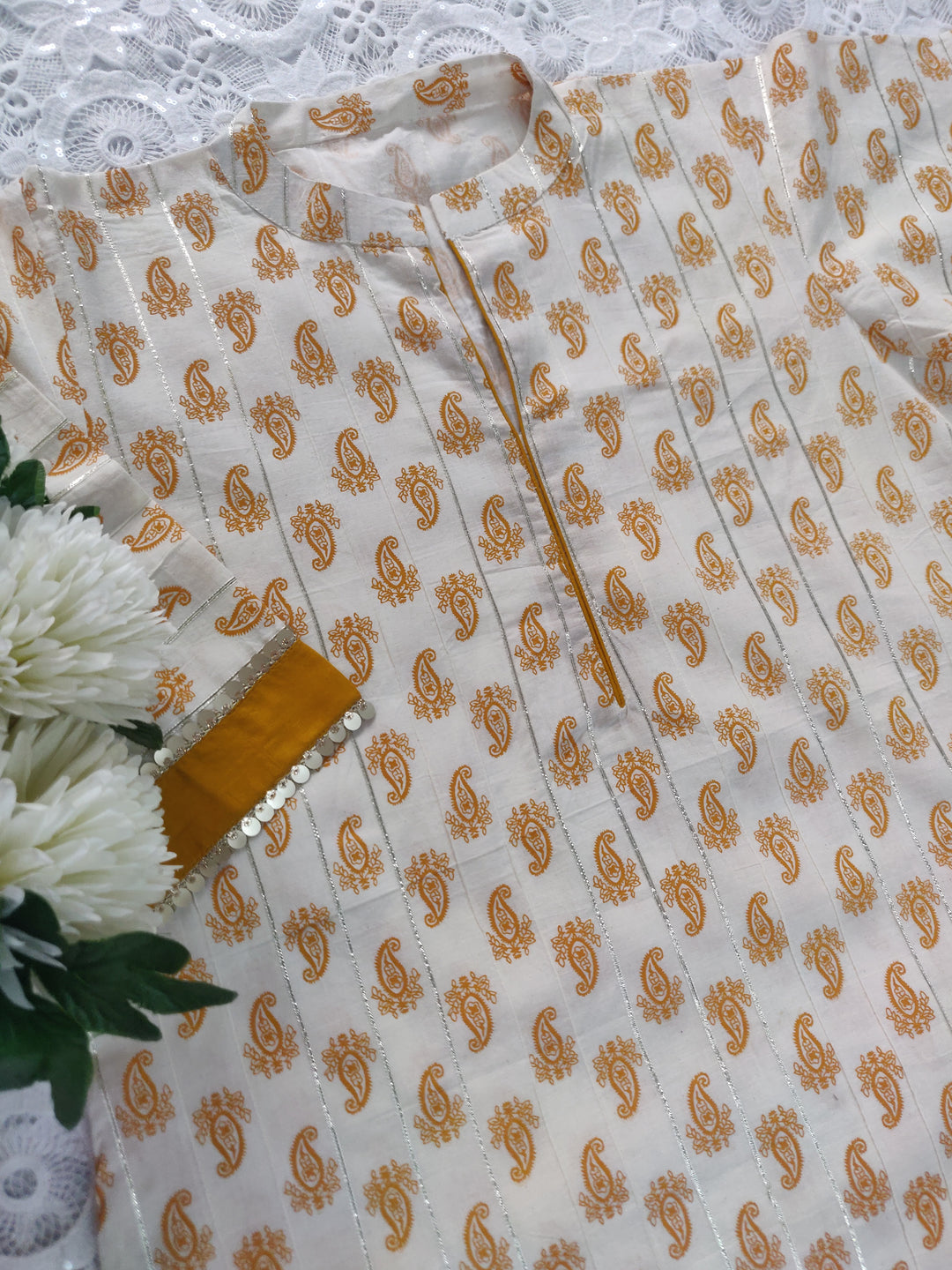 White and Mustard Printed Cotton Short kurta