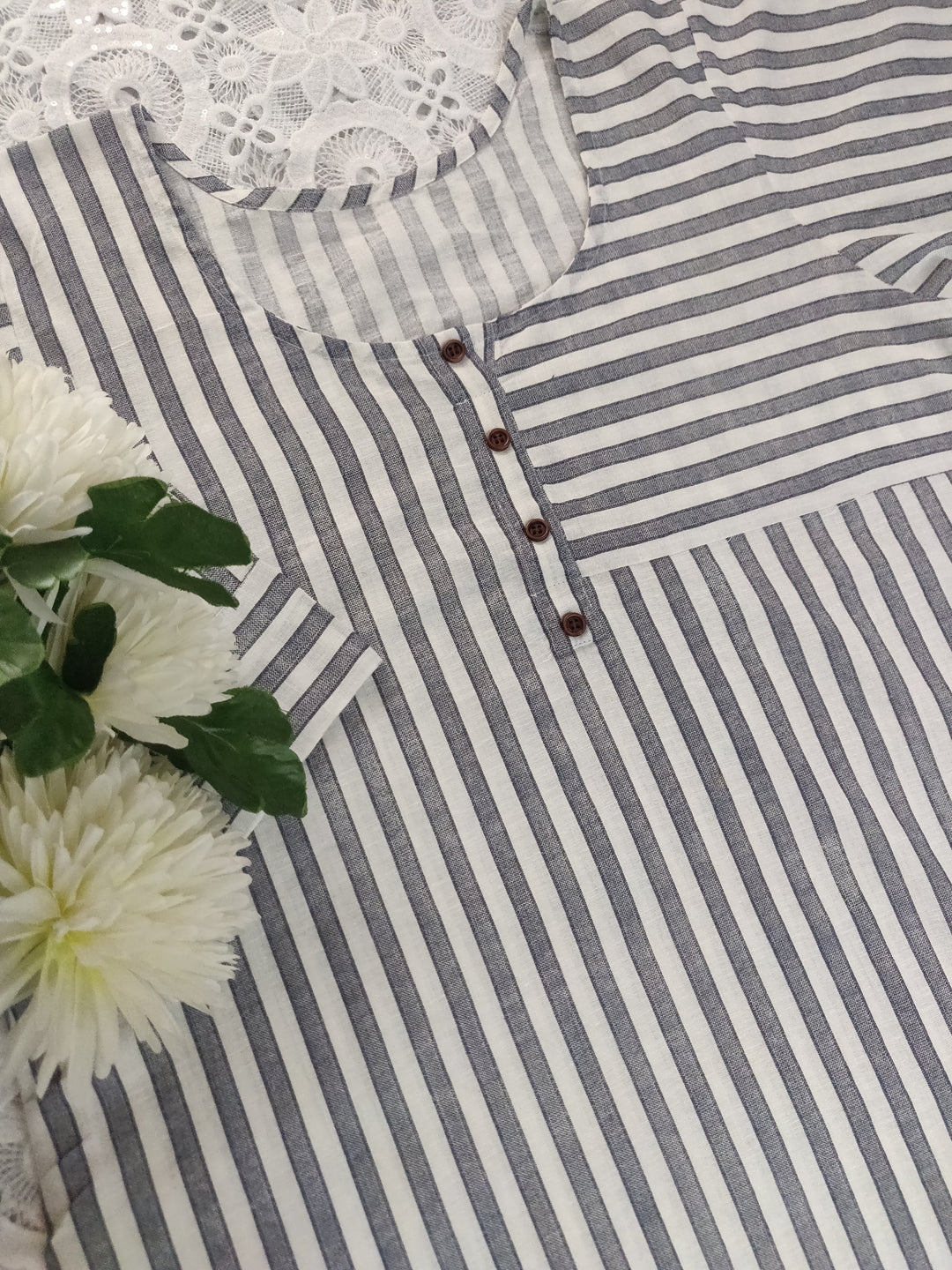 White Cotton Printed Short kurta