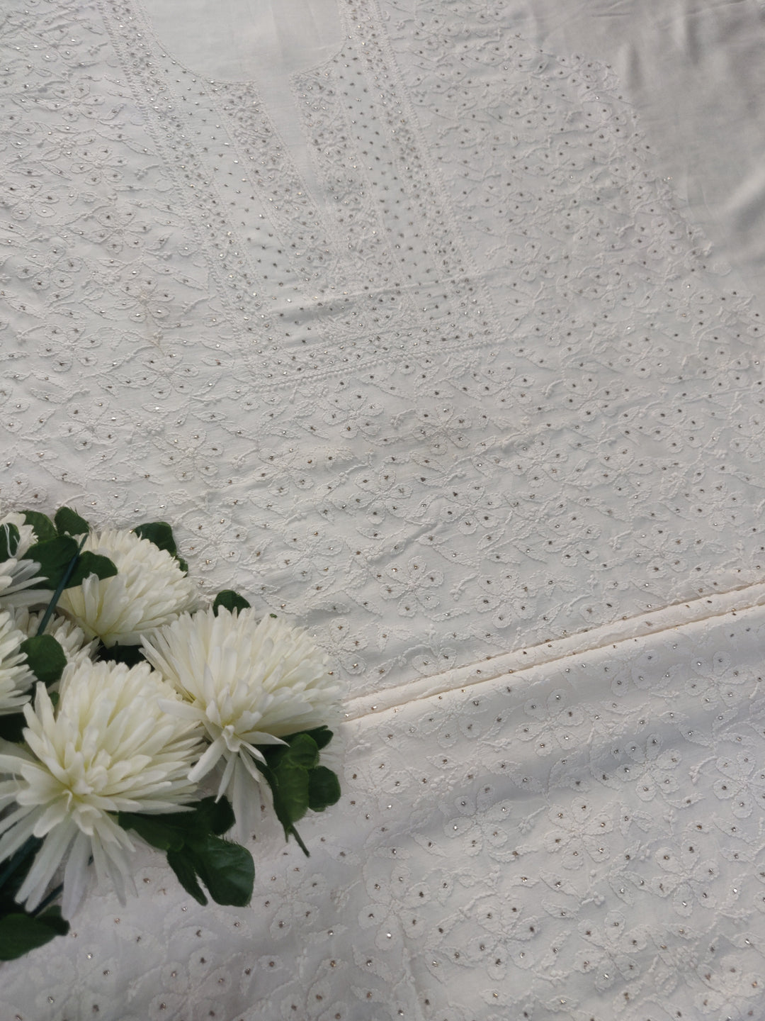 White Chanderi Chikankari kurta Fabric