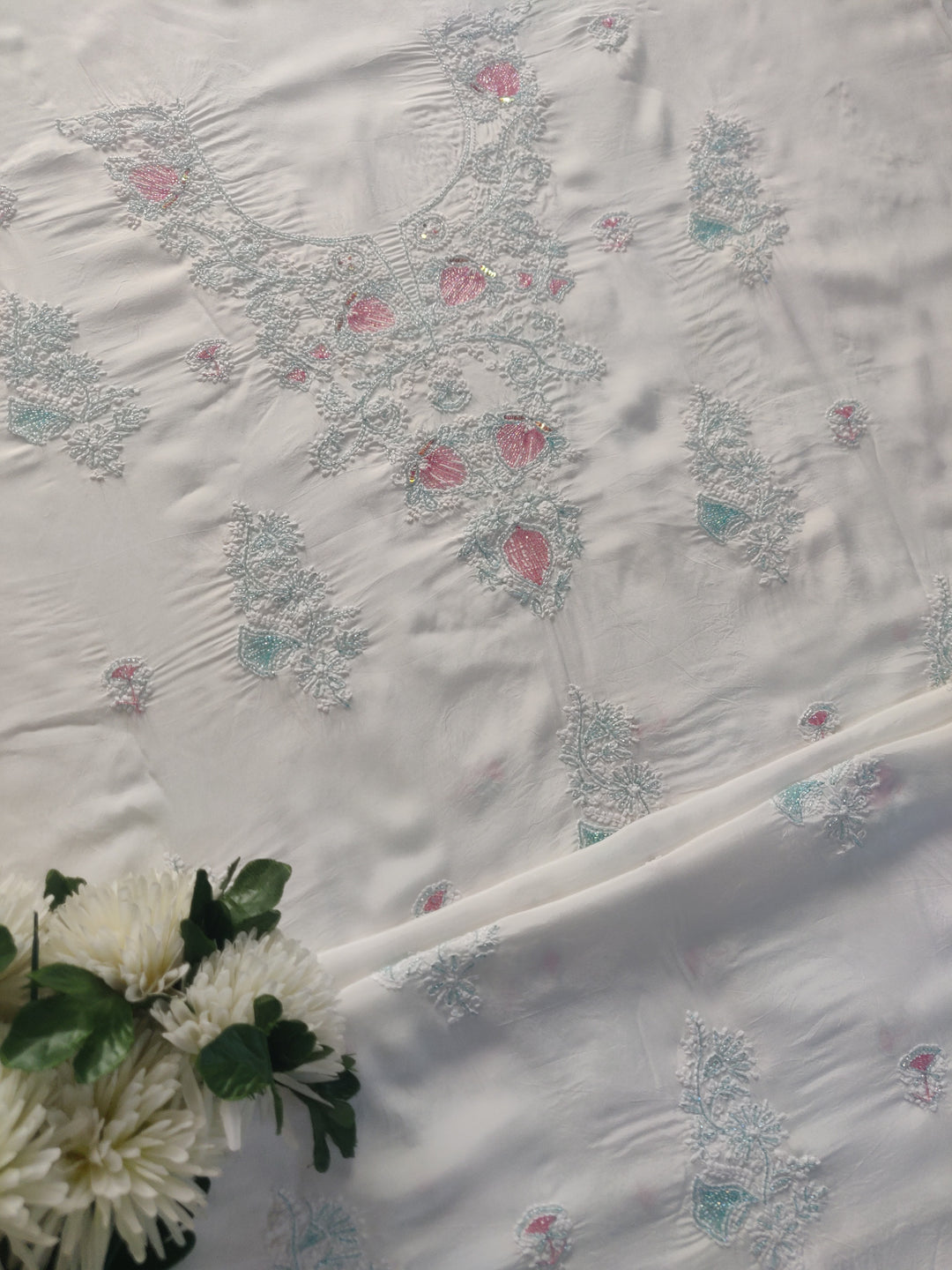White Mul Chikankari kurta Dupatta Fabric