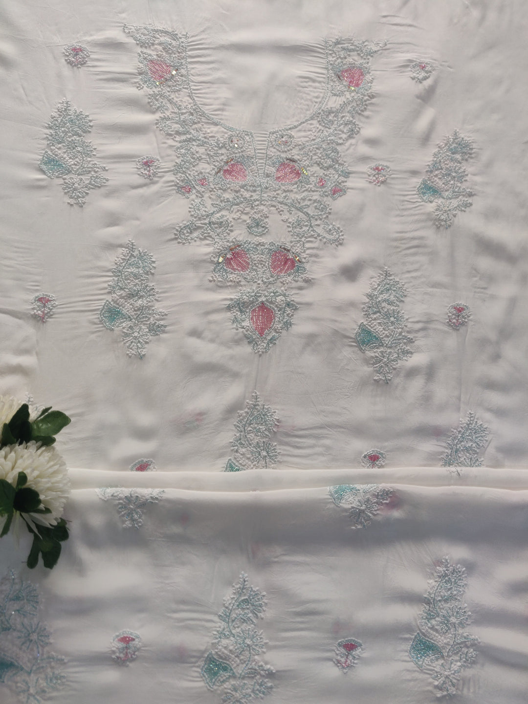 White Mul Chikankari kurta Dupatta Fabric
