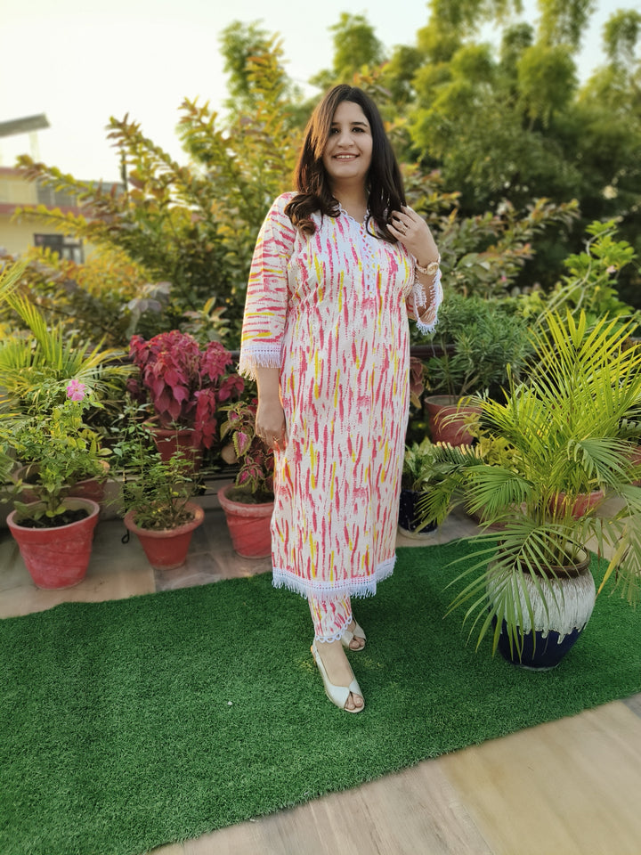 Red And White Printed Cotton Set