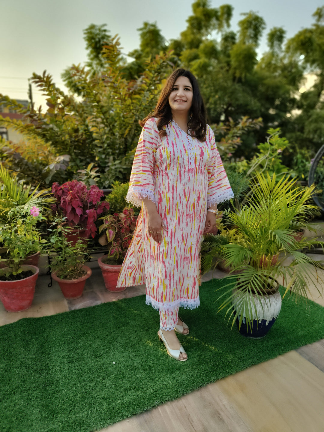 Red And White Printed Cotton Set