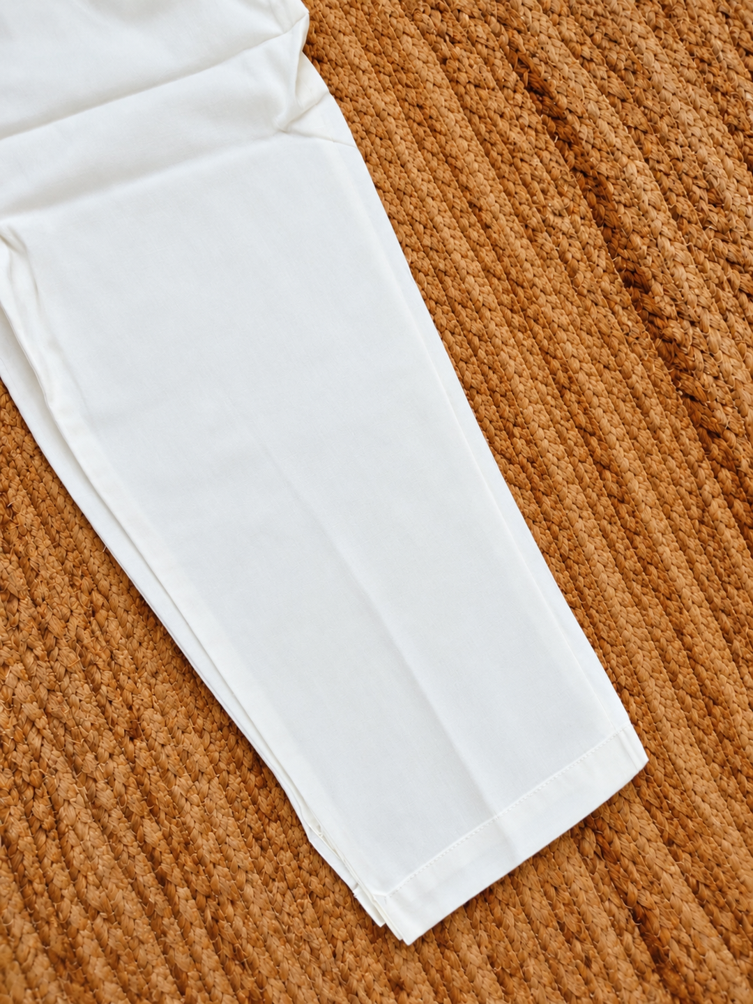 White glace cotton pant